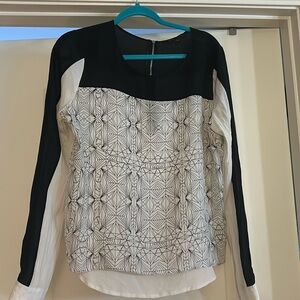 Silk black and white blouse size L